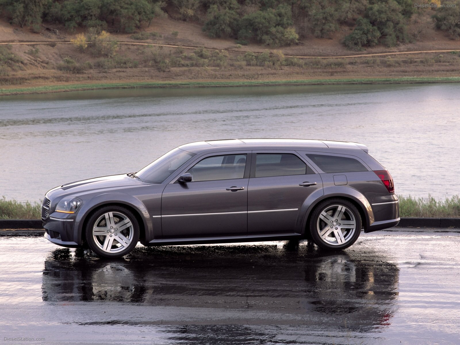 Dodge Magnum SRT8